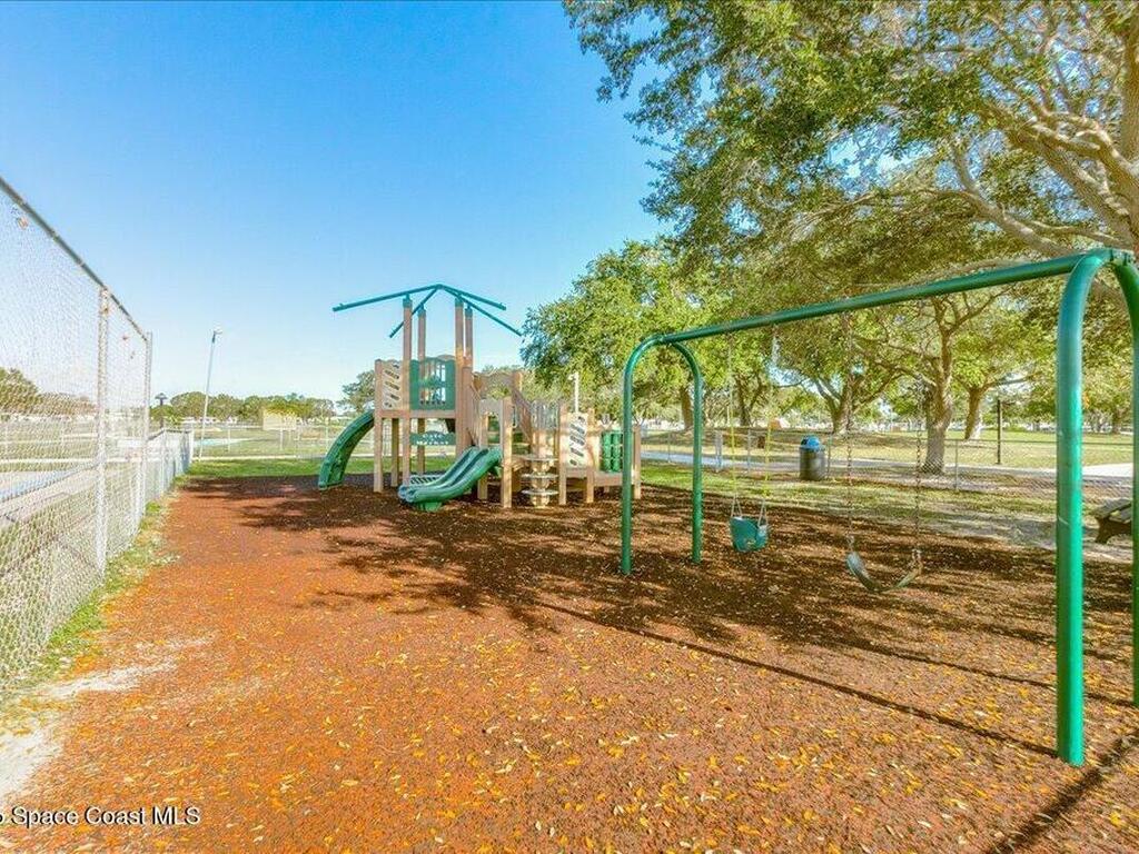 915 Hyacinth Circle, Barefoot Bay, FL 32976