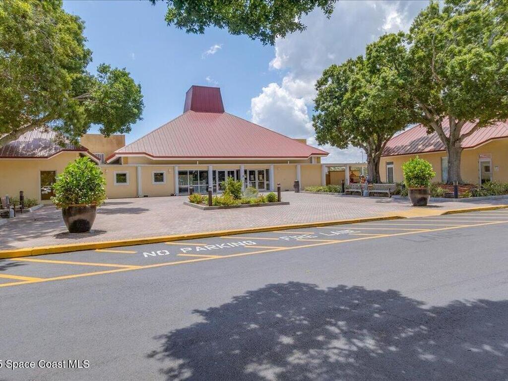 915 Hyacinth Circle, Barefoot Bay, FL 32976