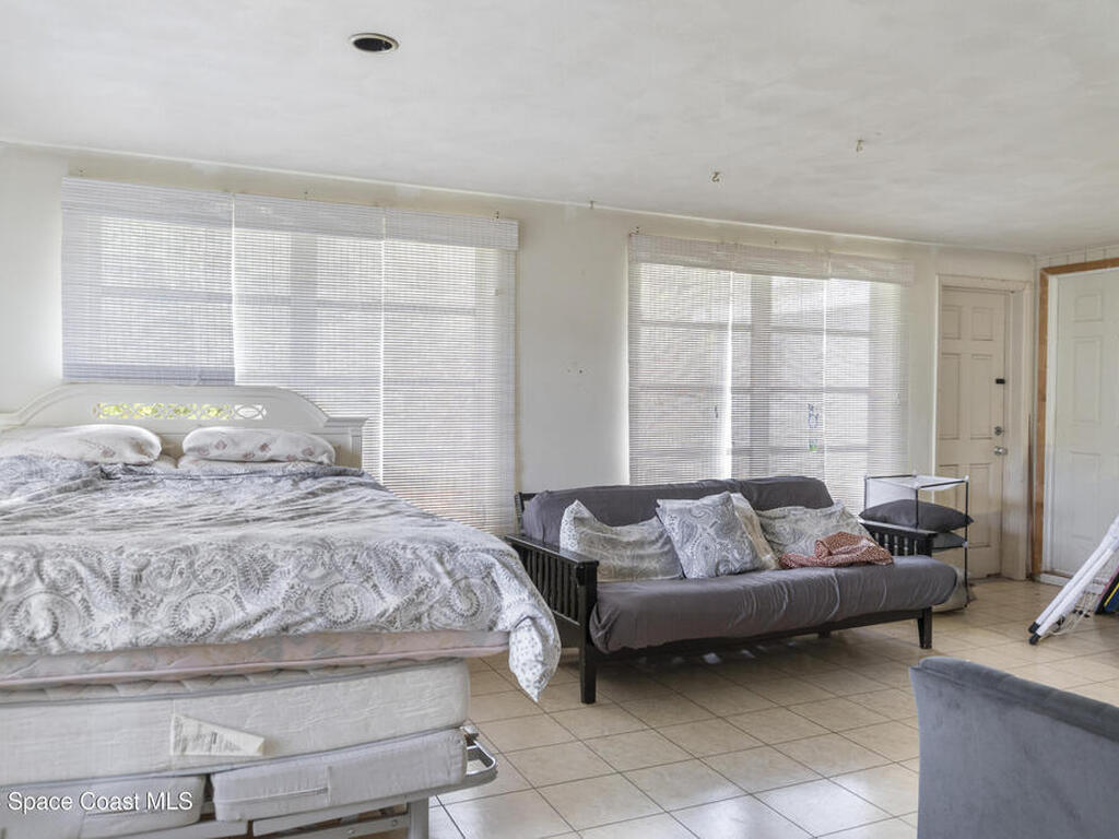 1655 41st Avenue, Vero Beach, FL 32960