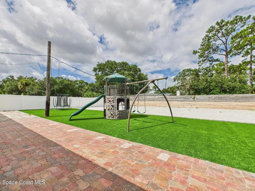 1340 S Wickham Road, Melbourne, FL 32904