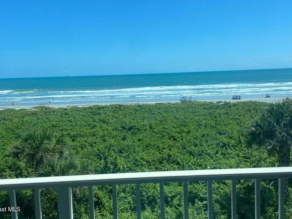 830 N Atlantic Avenue, Cocoa Beach, FL 32931