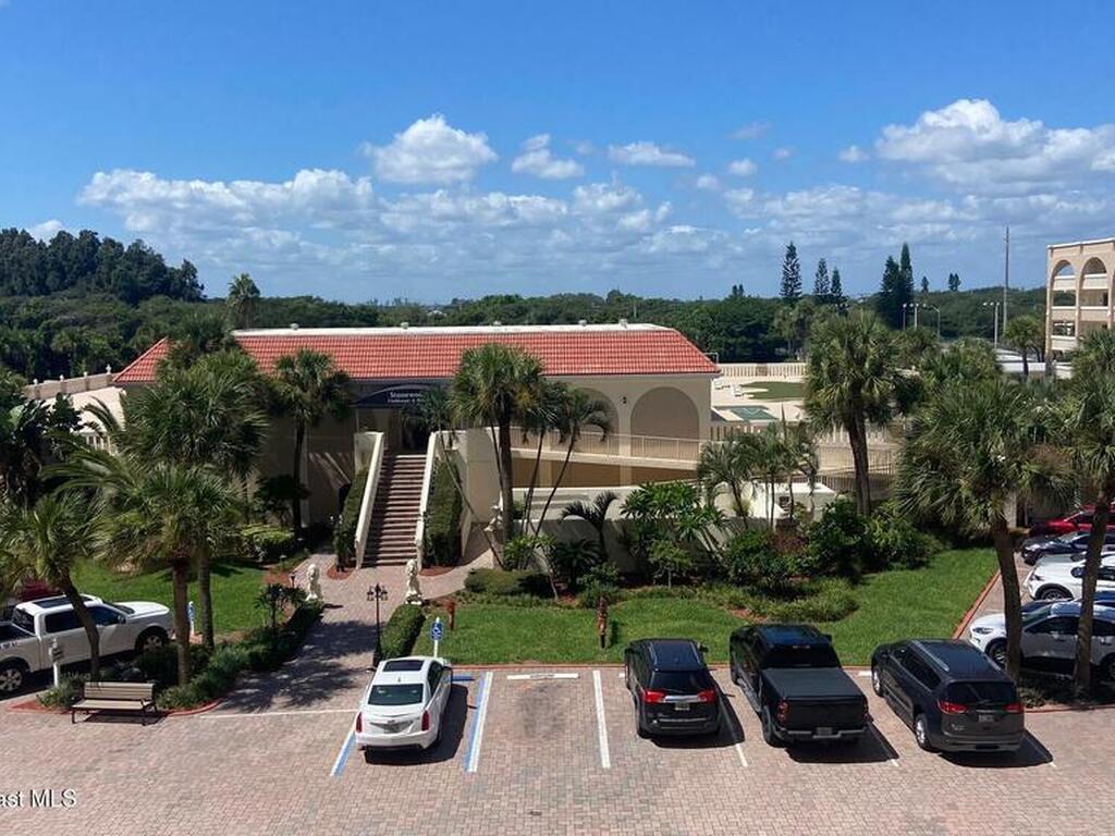 830 N Atlantic Avenue, Cocoa Beach, FL 32931