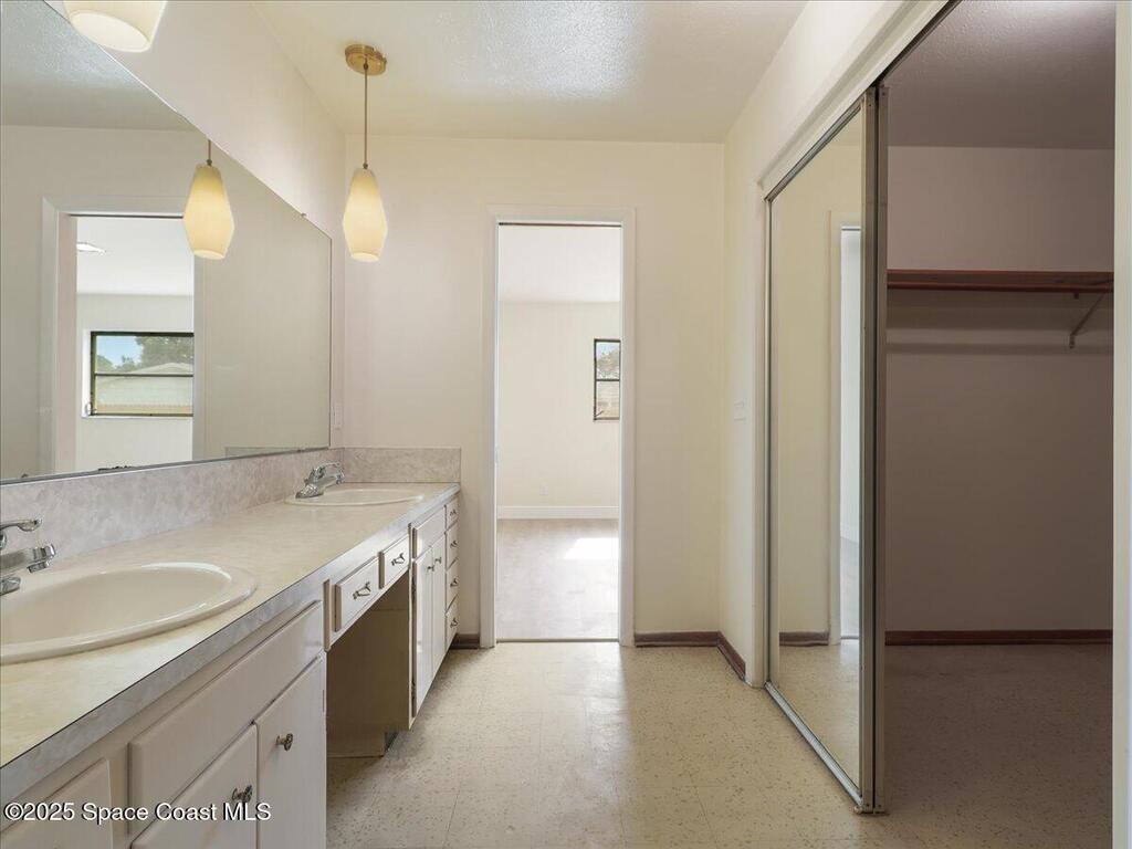 1907 N Carpenter Road, Titusville, FL 32796