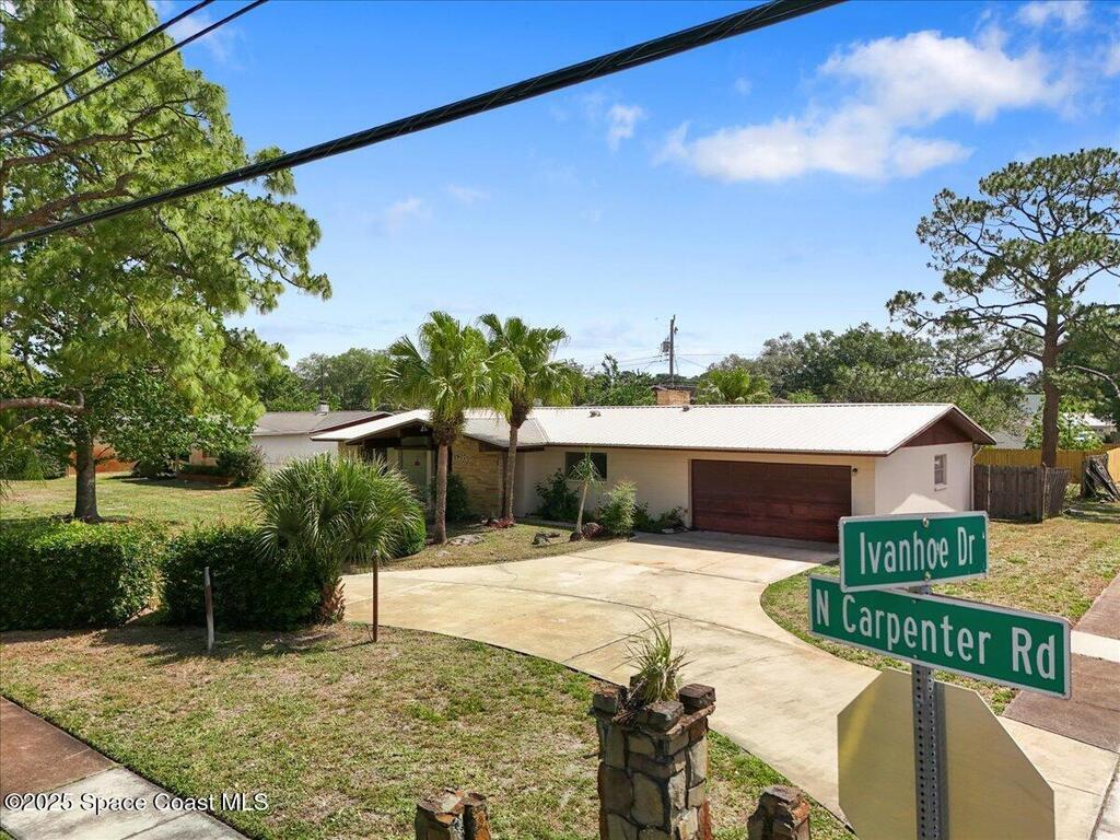 1907 N Carpenter Road, Titusville, FL 32796