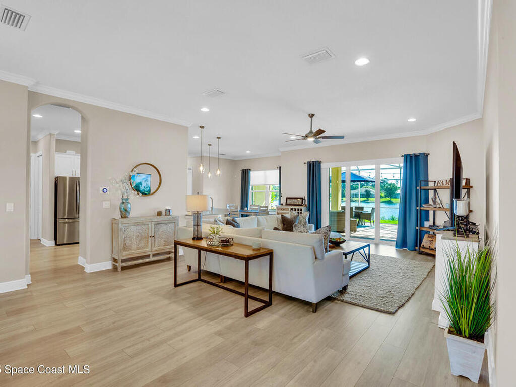 713 Yearling Trail, Sebastian, FL 32958