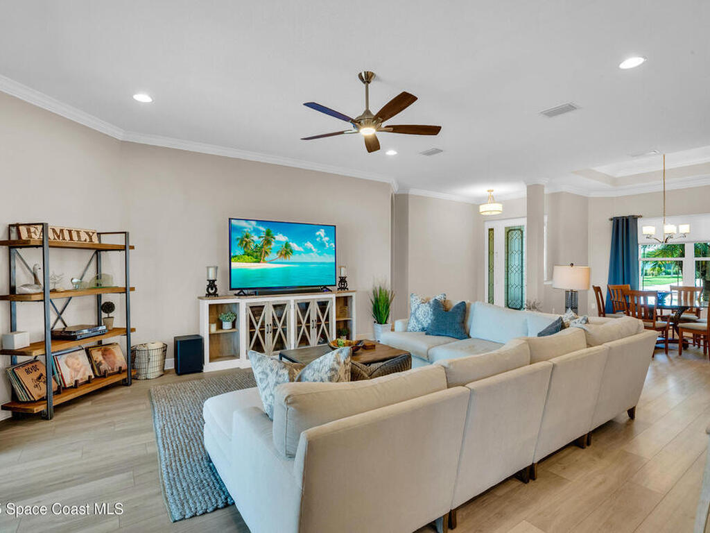 713 Yearling Trail, Sebastian, FL 32958