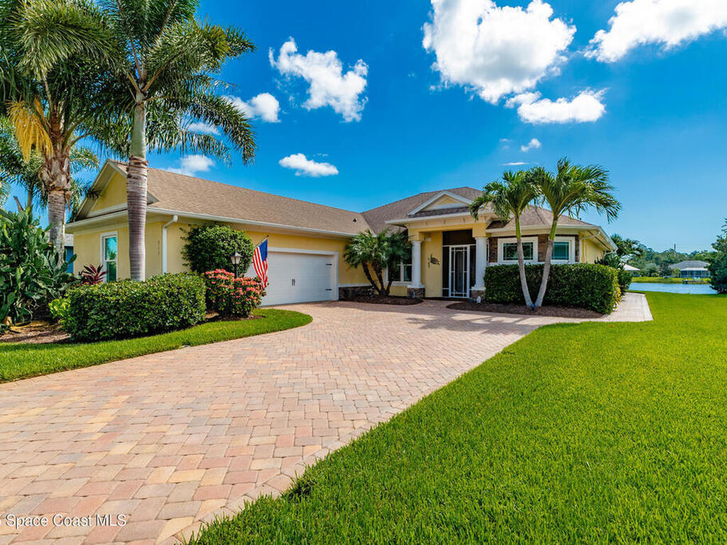 713 Yearling Trail, Sebastian, FL 32958