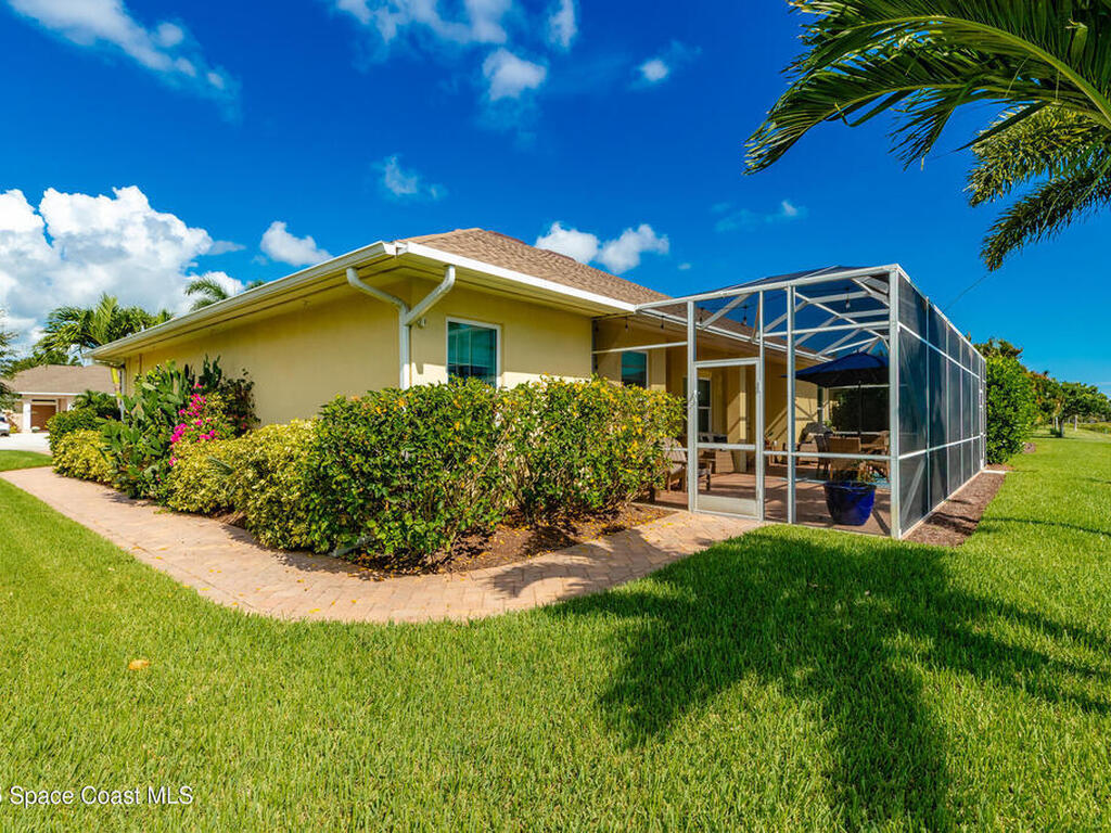 713 Yearling Trail, Sebastian, FL 32958