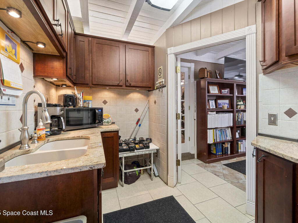 342 N Orlando Avenue, Cocoa Beach, FL 32931