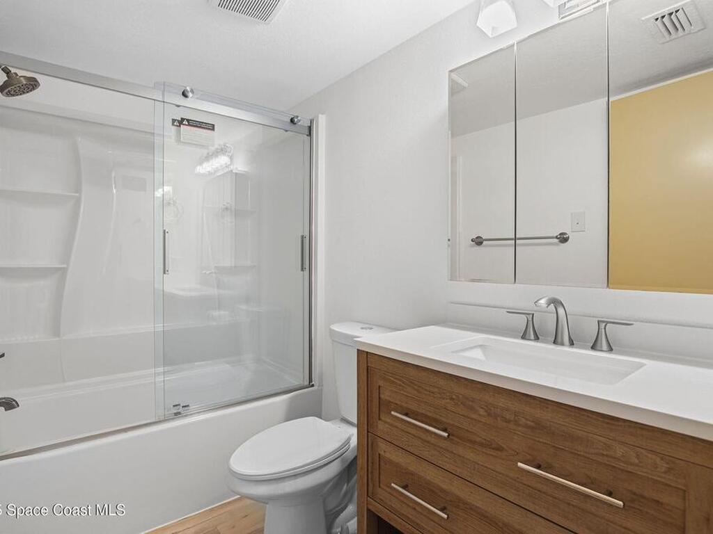 400 18th Street, Vero Beach, FL 32960