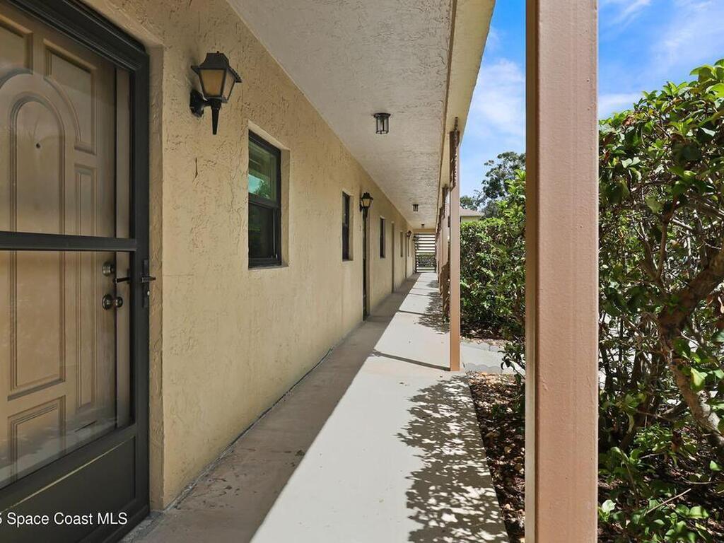 400 18th Street, Vero Beach, FL 32960