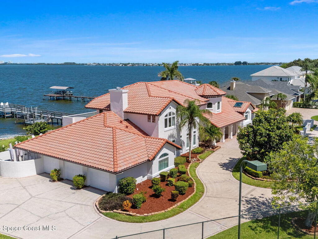 1840 Harbor Point Drive, Merritt Island, FL 32952