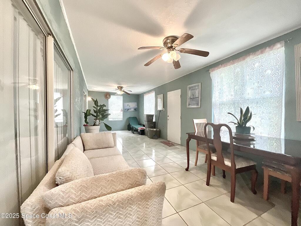 672 Sterling Drive, Kissimmee, FL 34758