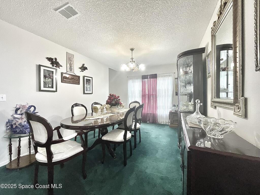 672 Sterling Drive, Kissimmee, FL 34758