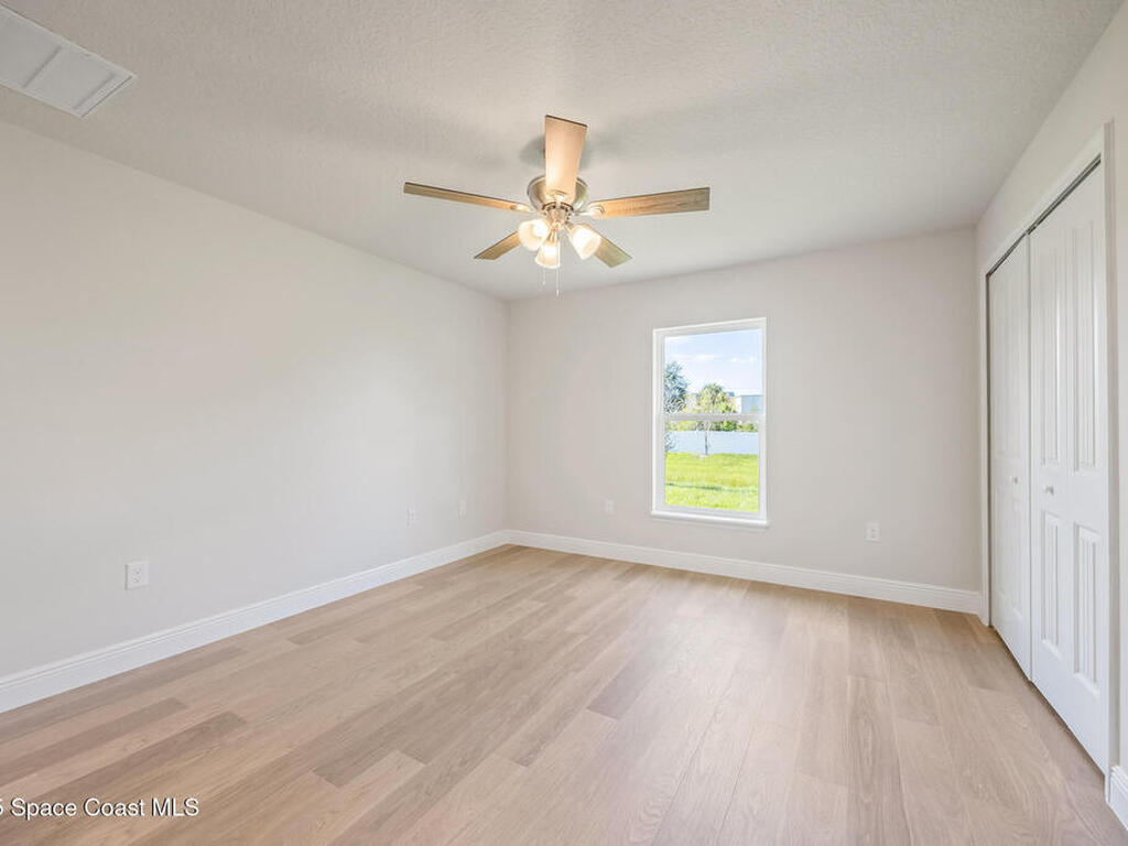 207 Hidden Woods Place, Melbourne, FL 32901