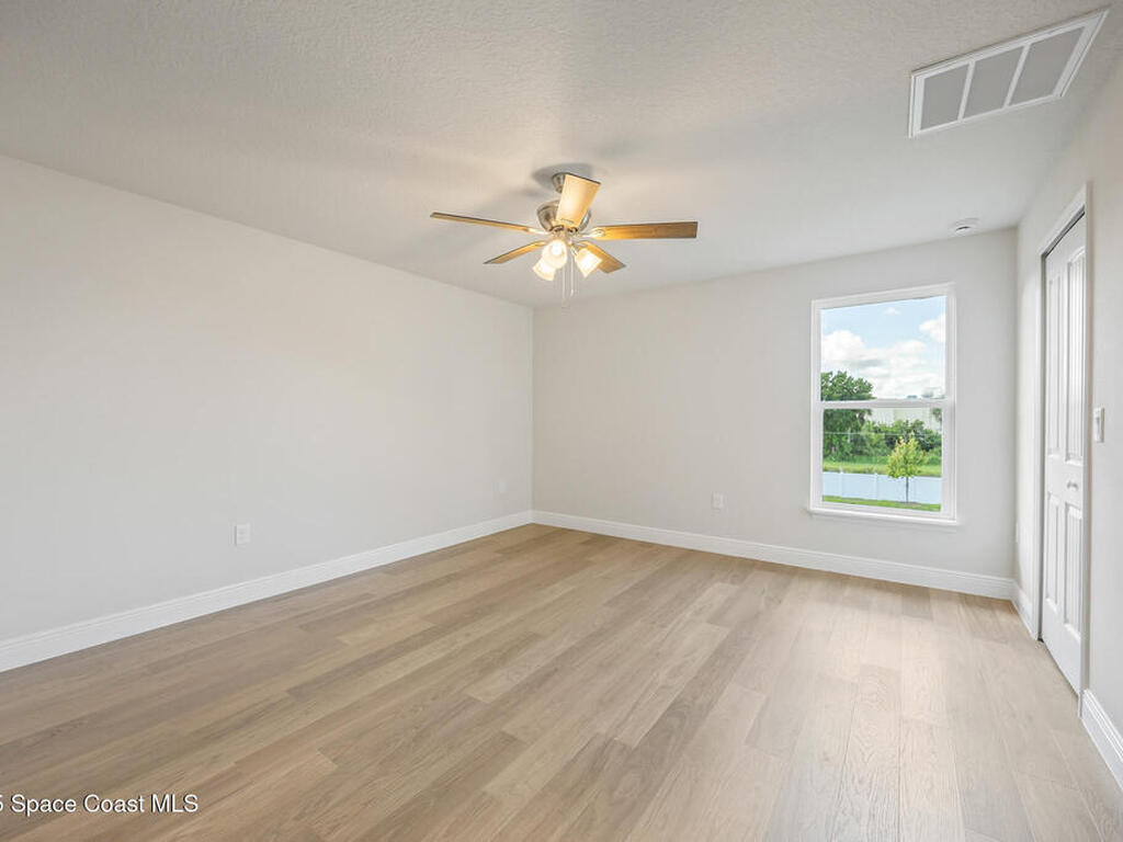 217 Hidden Woods Place, Melbourne, FL 32901