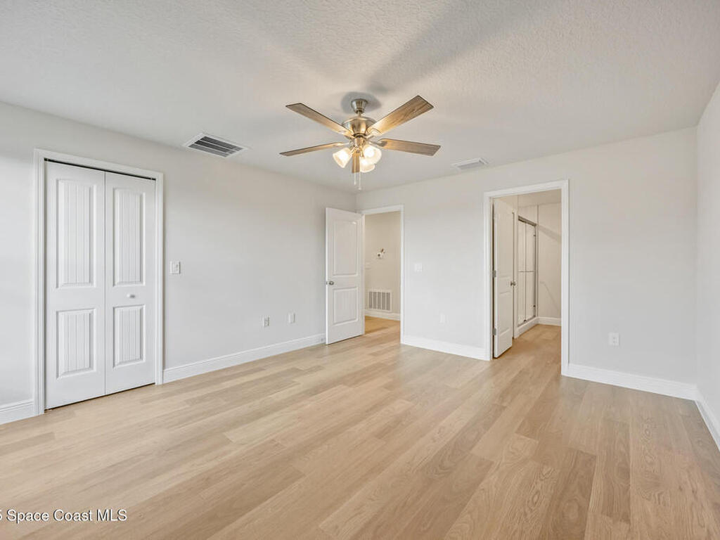 217 Hidden Woods Place, Melbourne, FL 32901