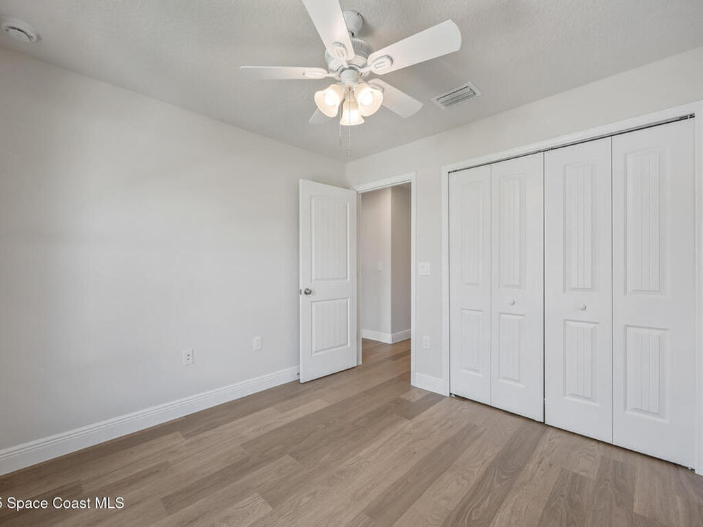 217 Hidden Woods Place, Melbourne, FL 32901