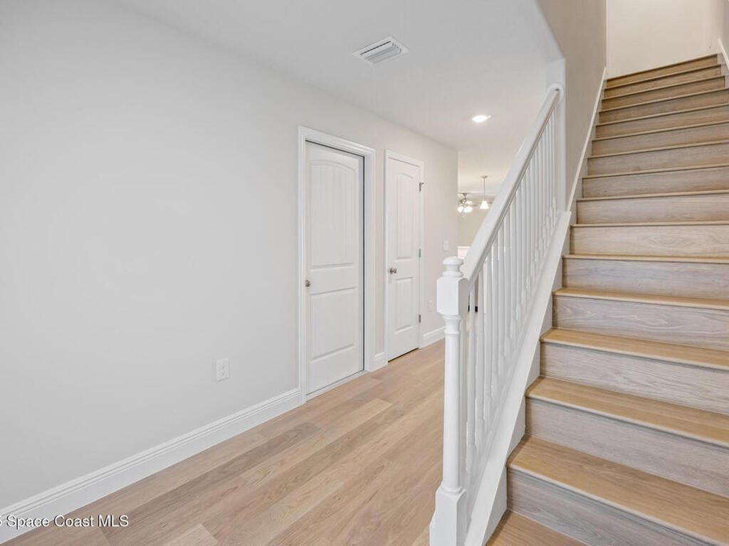 217 Hidden Woods Place, Melbourne, FL 32901