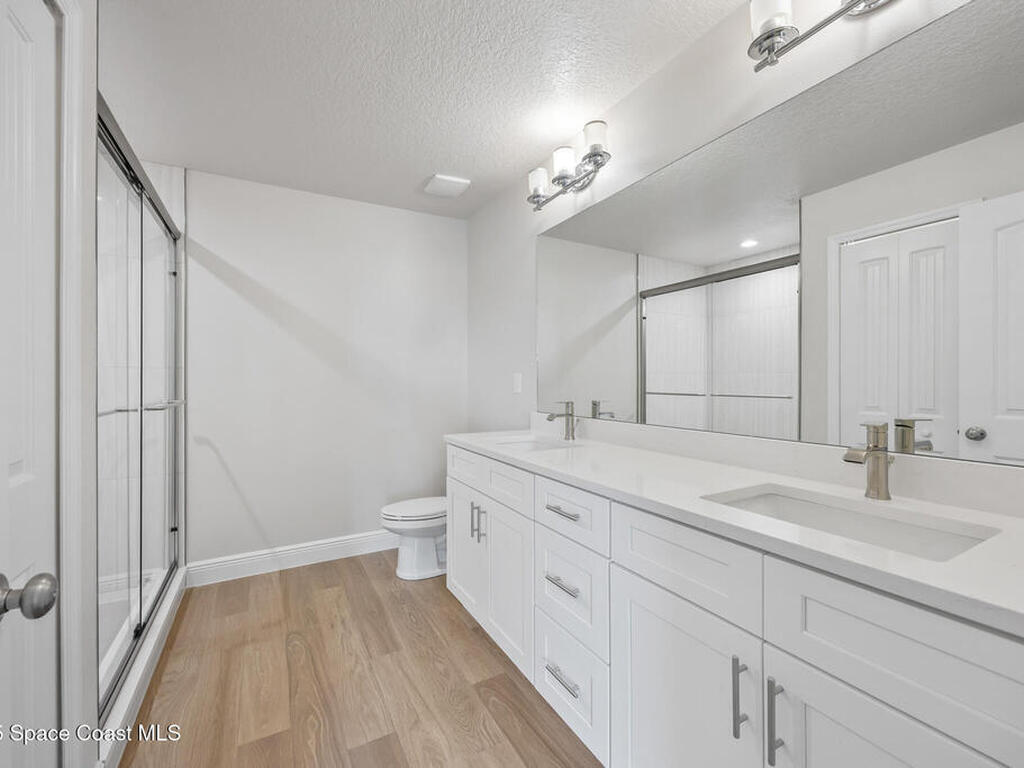 227 Hidden Woods Place, Melbourne, FL 32901