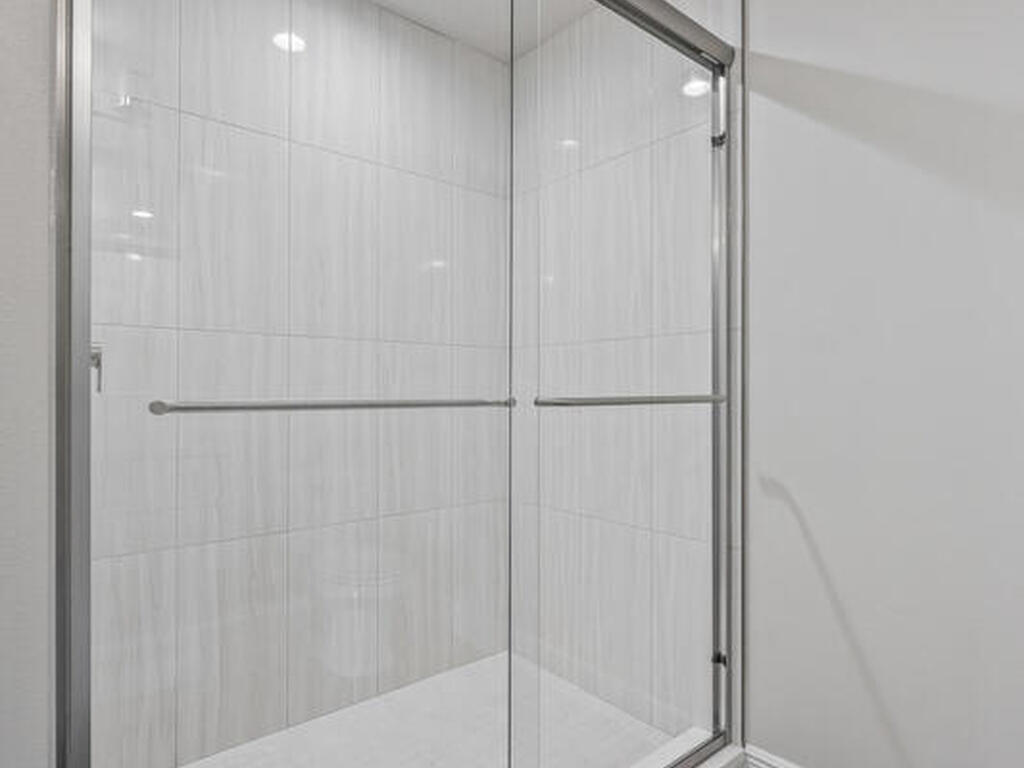 227 Hidden Woods Place, Melbourne, FL 32901