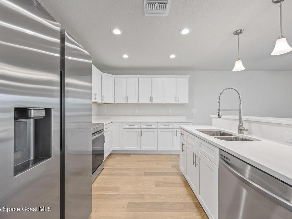 227 Hidden Woods Place, Melbourne, FL 32901