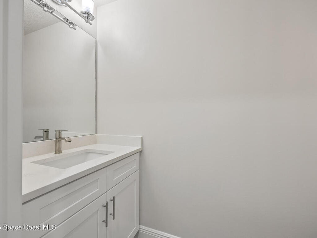 237 Hidden Woods Place, Melbourne, FL 32901