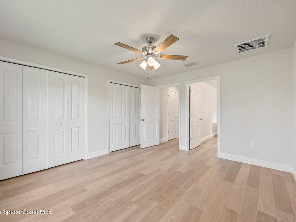 237 Hidden Woods Place, Melbourne, FL 32901