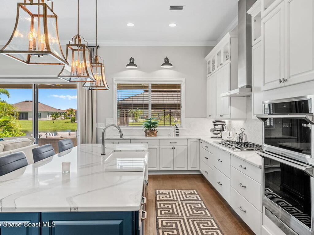 8431 Paragrass Avenue, Viera, FL 32940