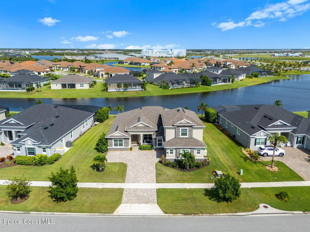 8431 Paragrass Avenue, Viera, FL 32940