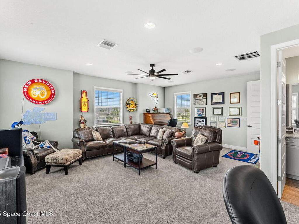 8431 Paragrass Avenue, Viera, FL 32940