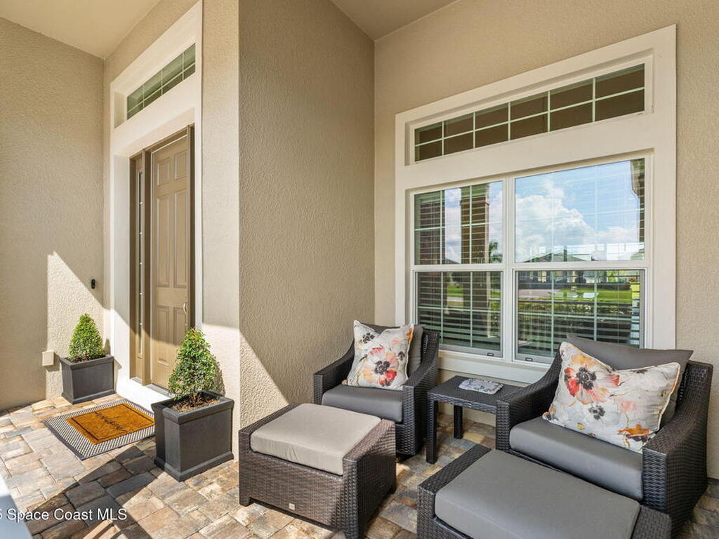 8431 Paragrass Avenue, Viera, FL 32940