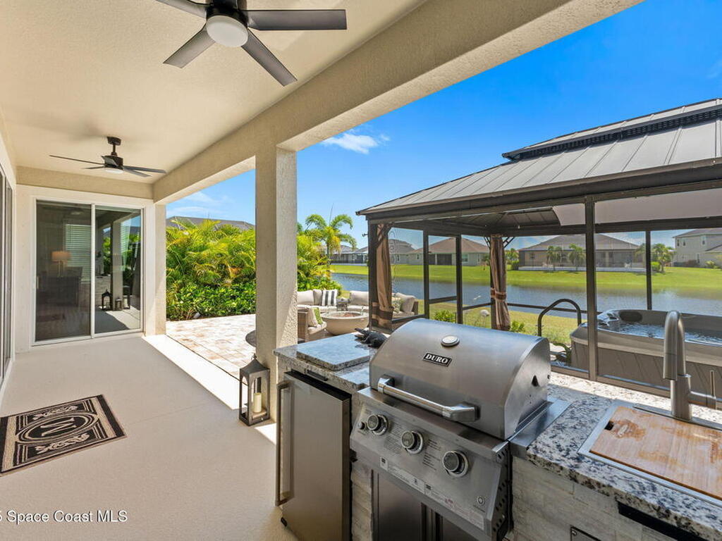 8431 Paragrass Avenue, Viera, FL 32940