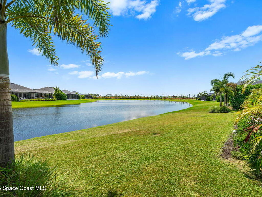 8431 Paragrass Avenue, Viera, FL 32940