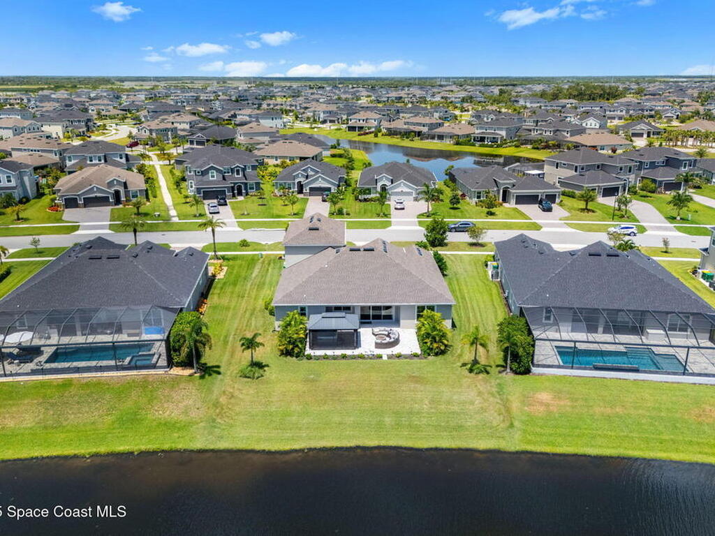 8431 Paragrass Avenue, Viera, FL 32940