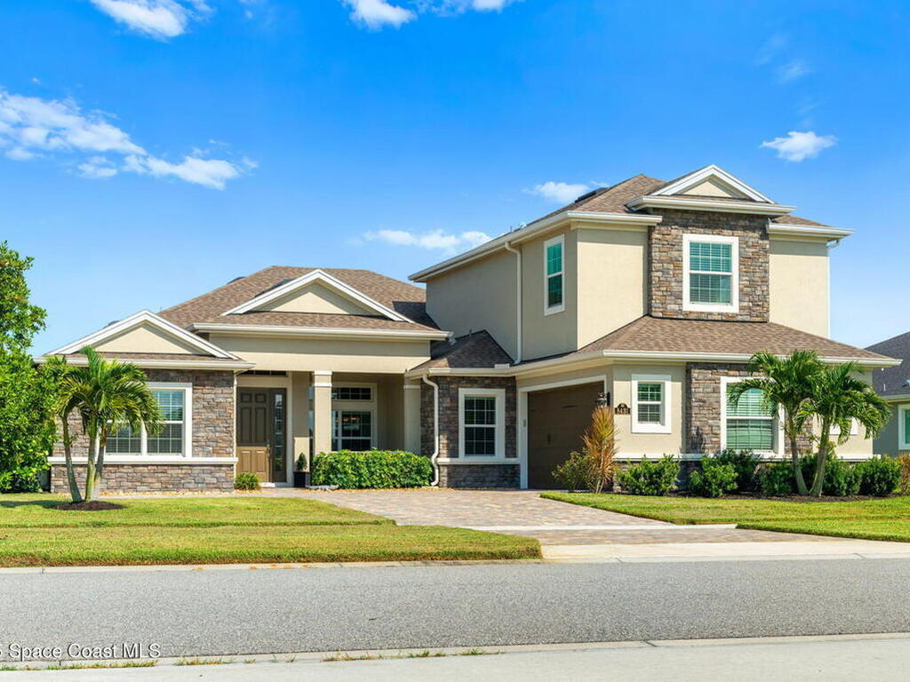 8431 Paragrass Avenue, Viera, FL 32940