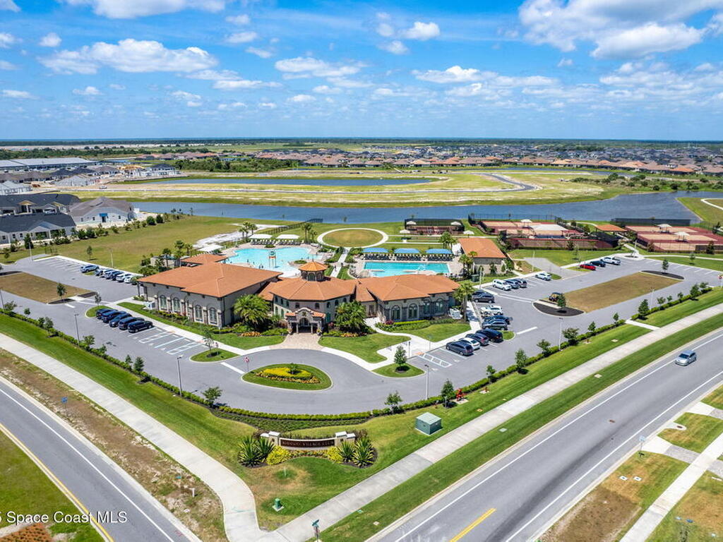 8431 Paragrass Avenue, Viera, FL 32940