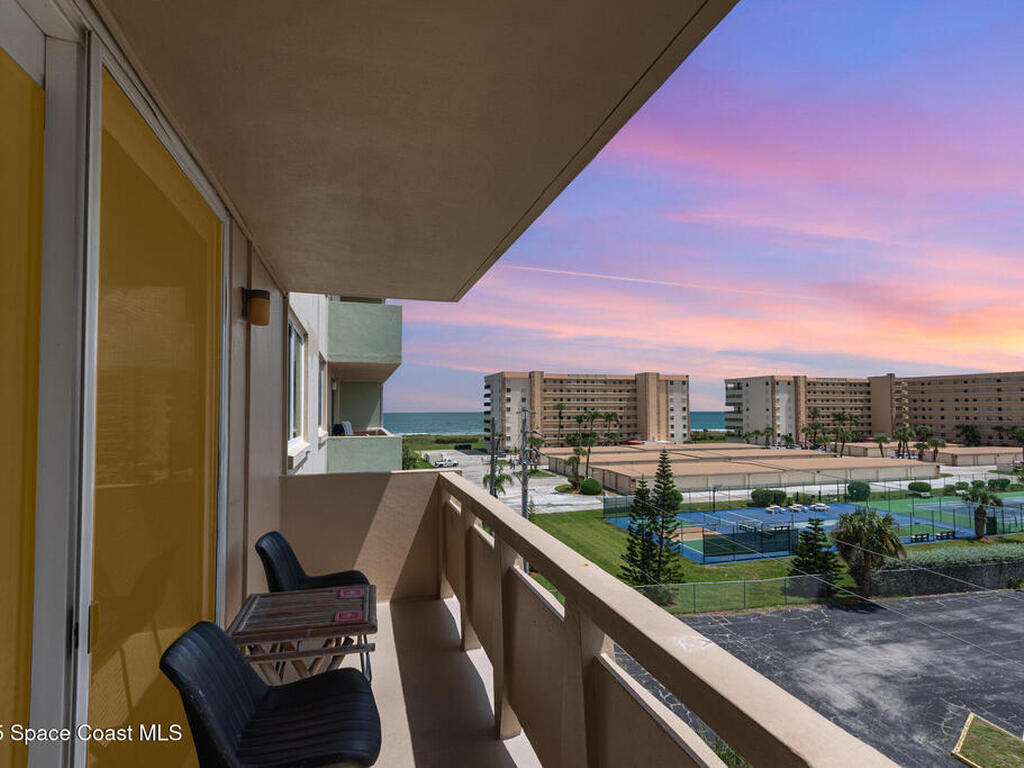 2020 N Atlantic Avenue, Cocoa Beach, FL 32931