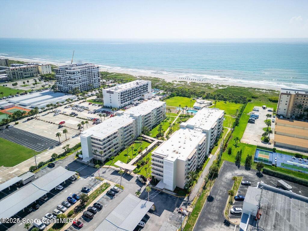 2020 N Atlantic Avenue, Cocoa Beach, FL 32931