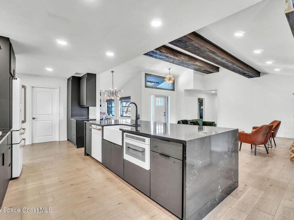 5374 Crooked Oak Circle, St. Cloud, FL 34771