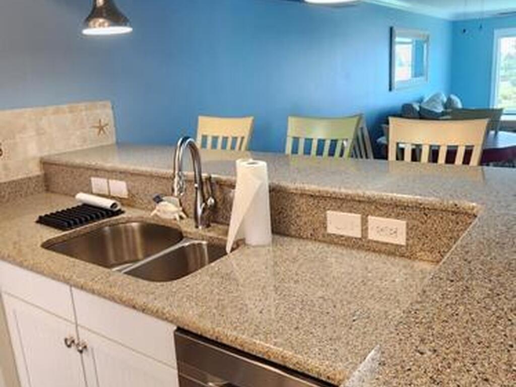 720 S Brevard Avenue, Cocoa Beach, FL 32931