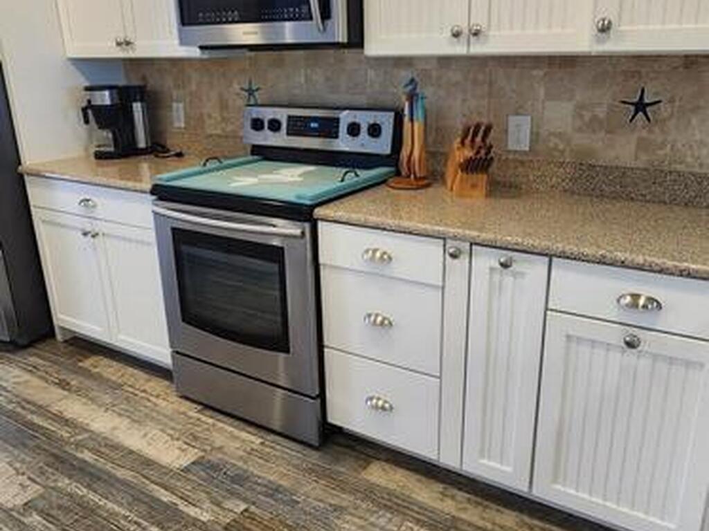 720 S Brevard Avenue, Cocoa Beach, FL 32931