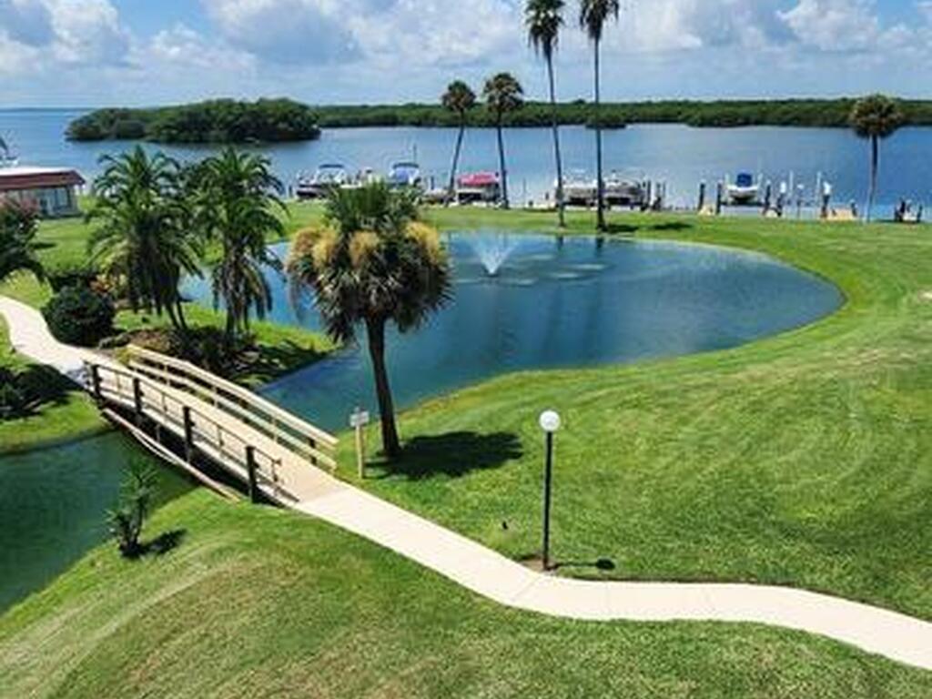 720 S Brevard Avenue, Cocoa Beach, FL 32931