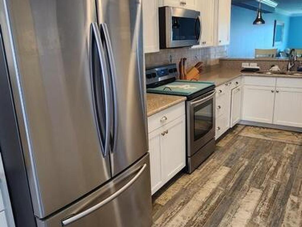 720 S Brevard Avenue, Cocoa Beach, FL 32931