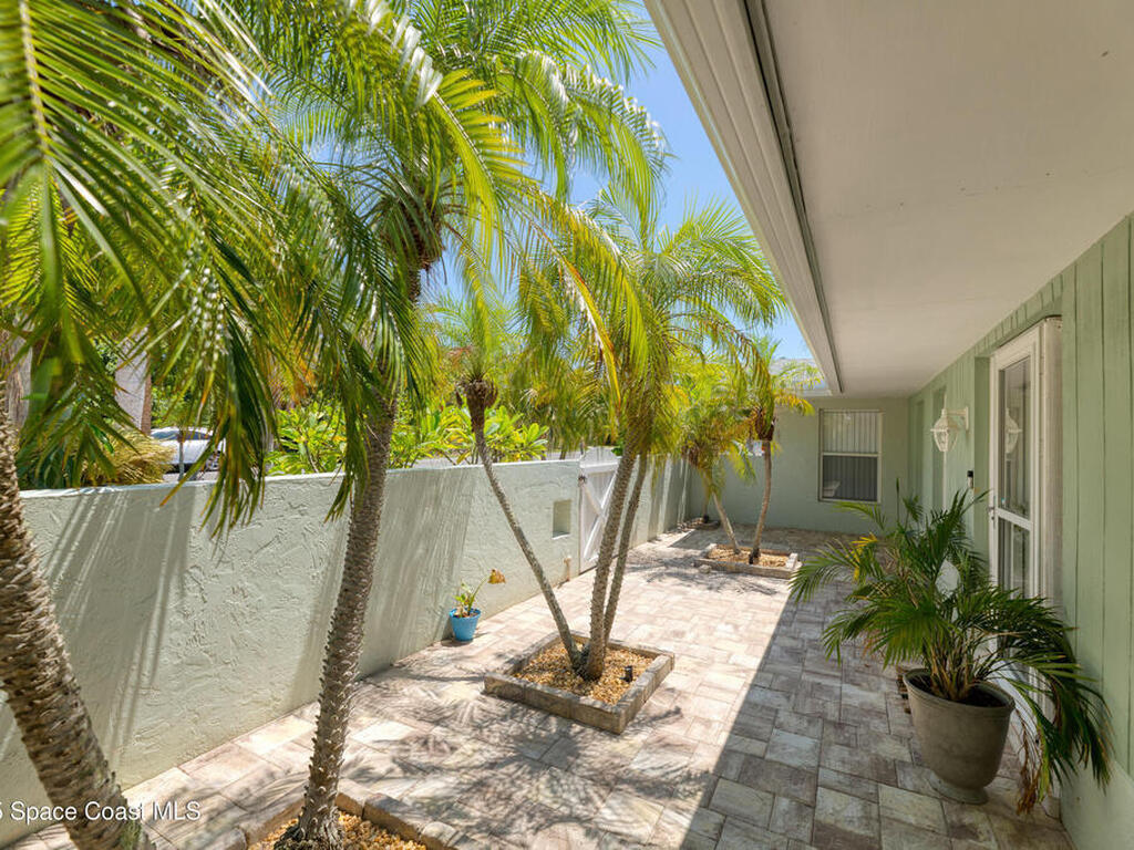 2016 S River Road, Melbourne Beach, FL 32951