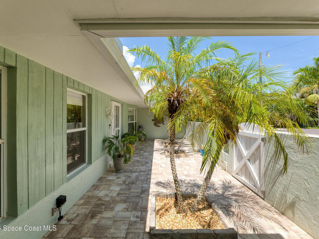 2016 S River Road, Melbourne Beach, FL 32951