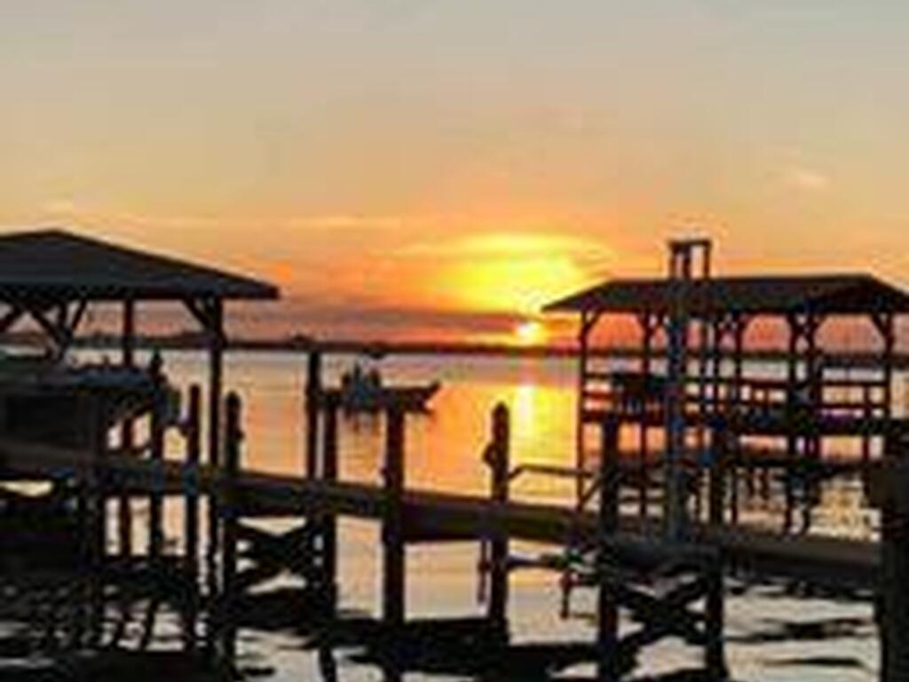 2016 S River Road, Melbourne Beach, FL 32951