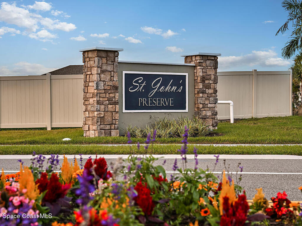 2382 Carrick Street, Palm Bay, FL 32907