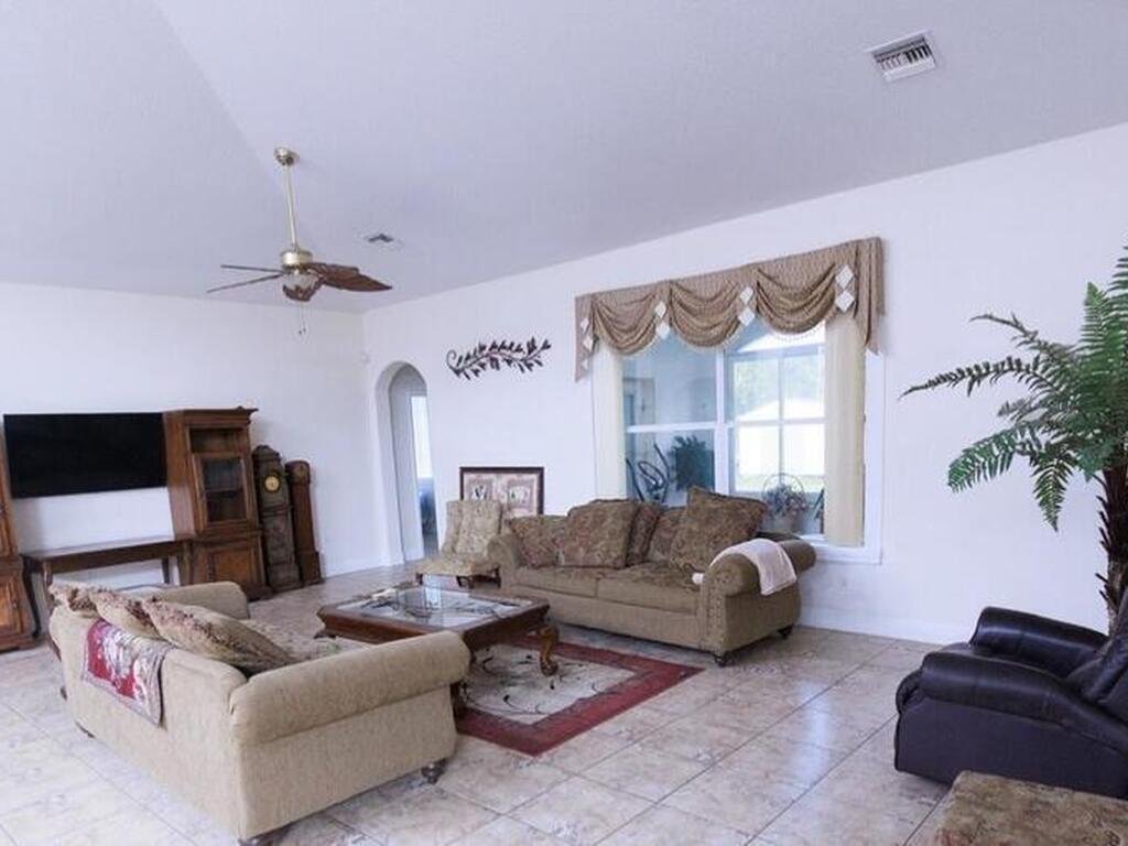 1857 Timbers West Boulevard, Rockledge, FL 32955