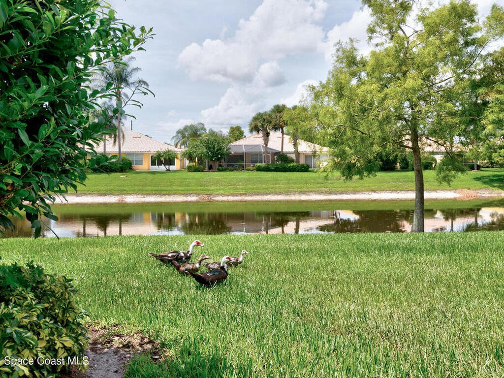 4944 Corsica Square, Vero Beach, FL 32967